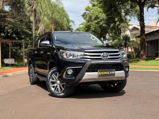 TOYOTA HILUX 2.8 SRX 4X4 CD 16V DIESEL 4P AUTOMÁTICO
